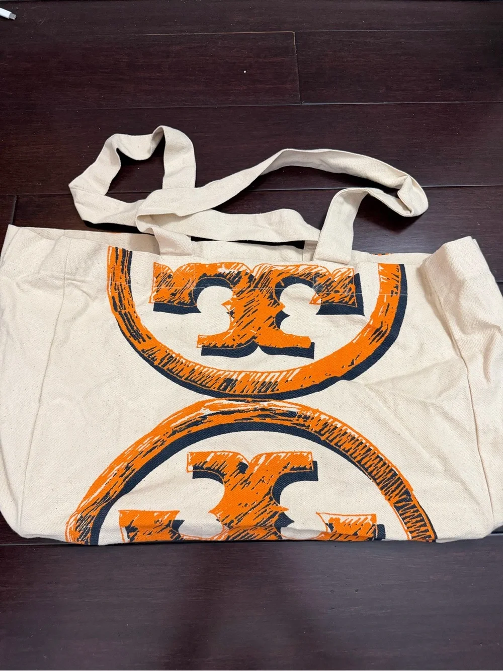 Tory Burch tory burch